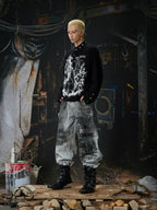 Dirty White Ashen Manifest Baggy Jeans three-quarter full-body styled look