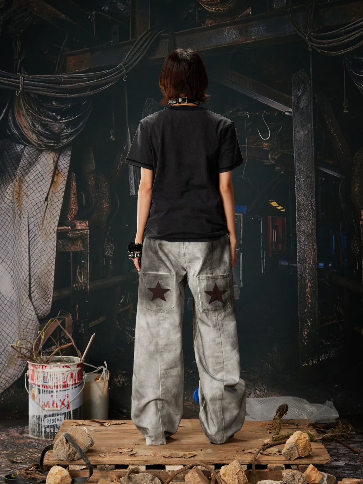 Dirty White Ashen Manifest Baggy Jeans women's back styled look